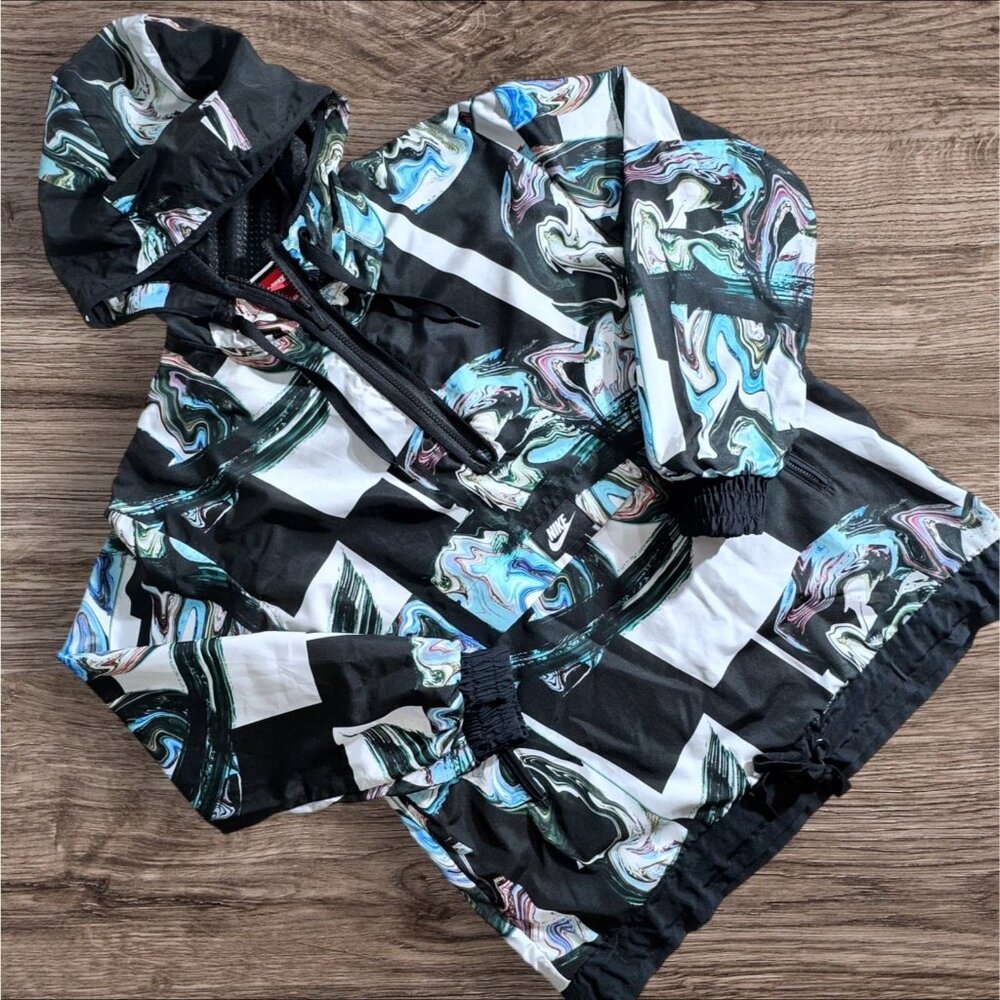Nike Womens MED Black/ Multi‎ Marble Galaxy Print Half Zip Hooded Jacket RED TAG